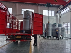 申容儲氣罐出貨現(xiàn)場 申容儲氣罐出貨現(xiàn)場